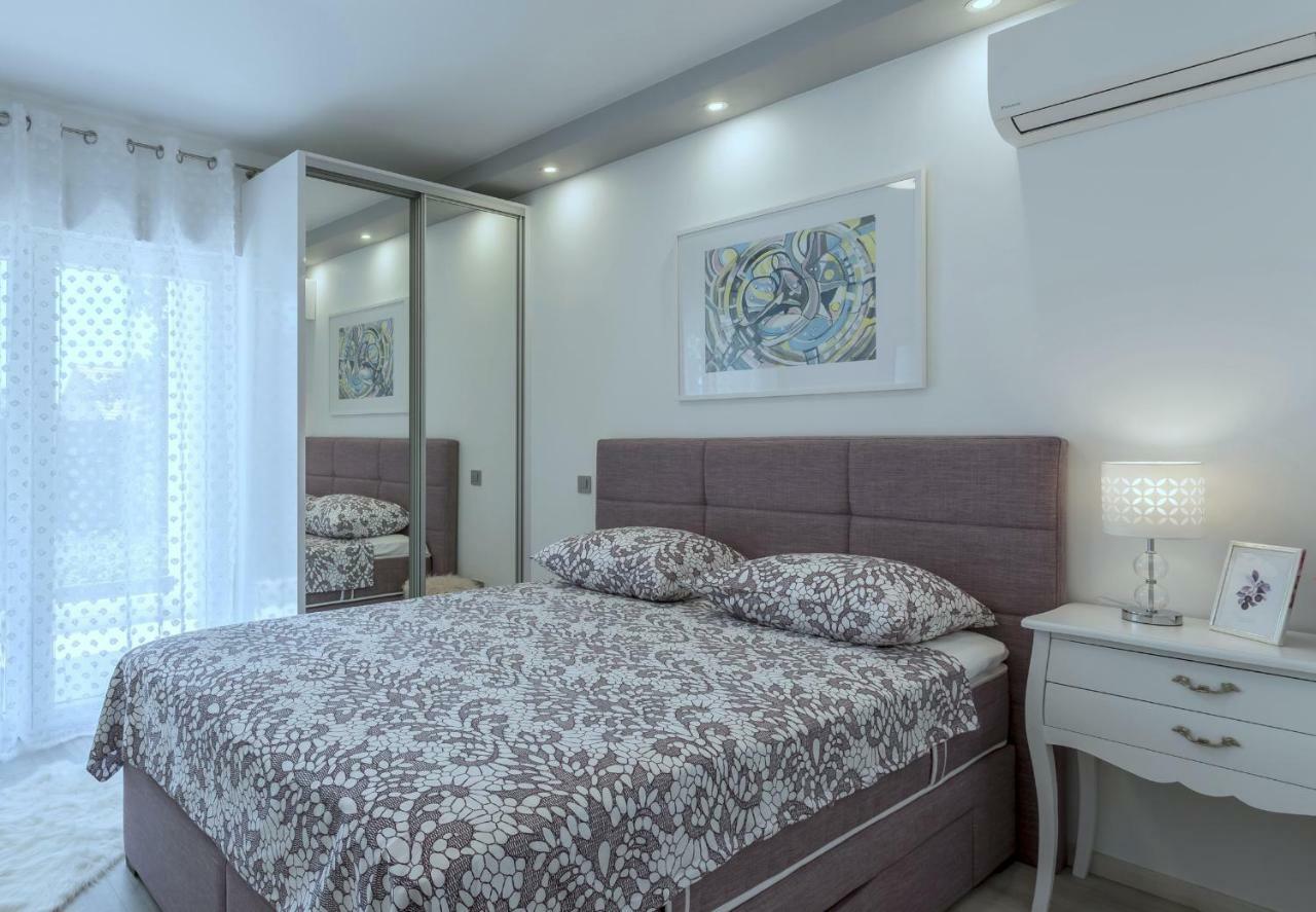 Villa Ema Kastela With Private Heated Pool Экстерьер фото